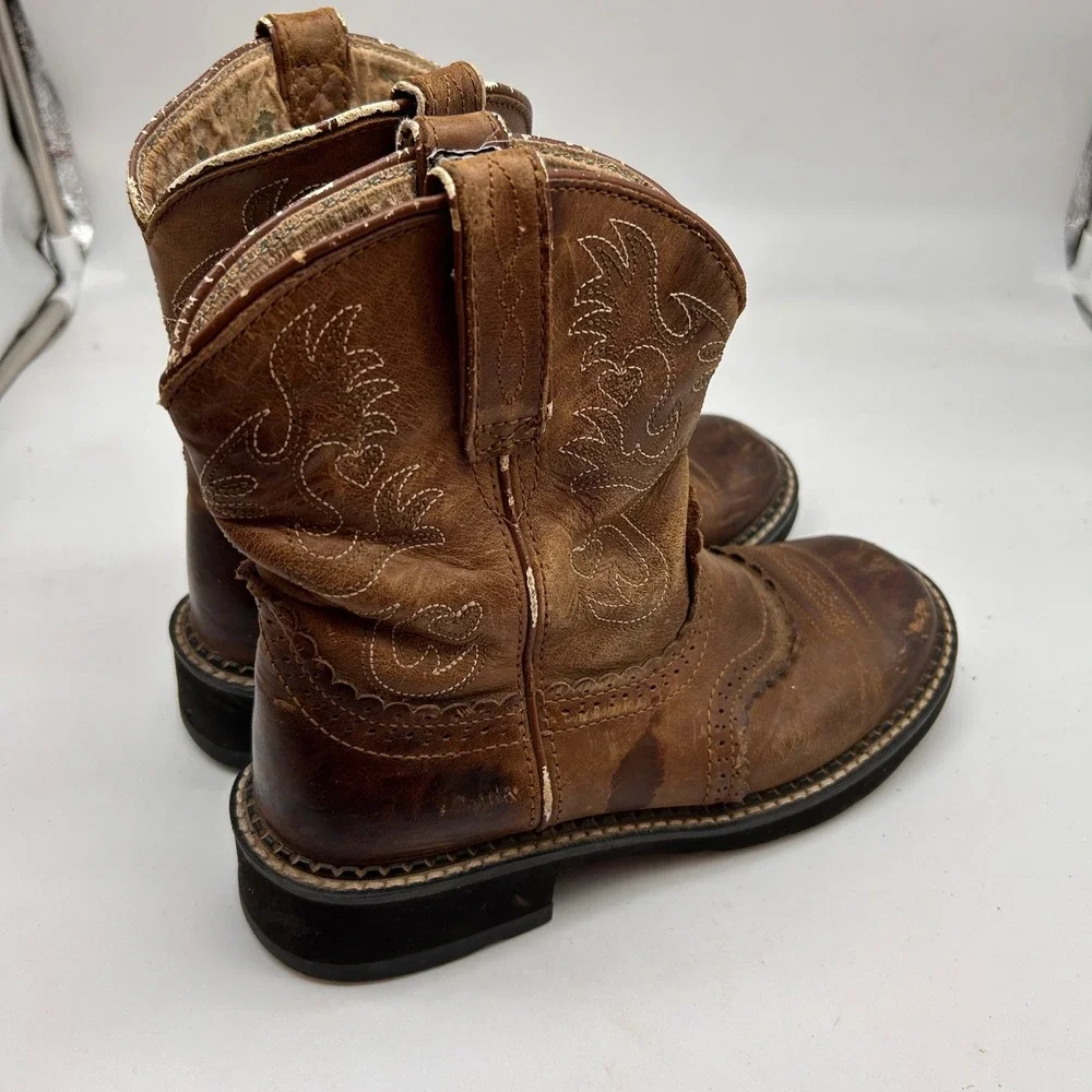 Ariat preowned used
